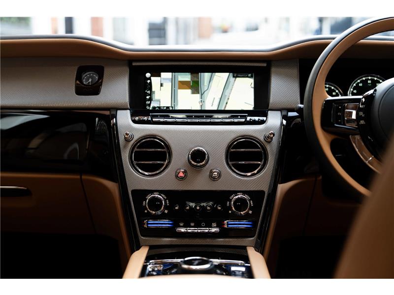 2023 Rolls-Royce Cullinan 6.75 V12 Black Badge