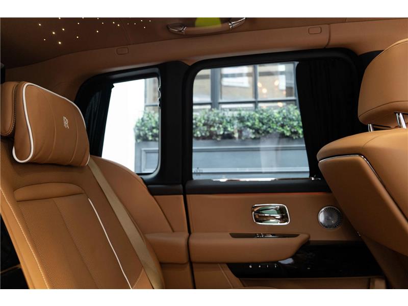 2023 Rolls-Royce Cullinan 6.75 V12 Black Badge