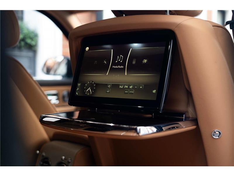 2023 Rolls-Royce Cullinan 6.75 V12 Black Badge