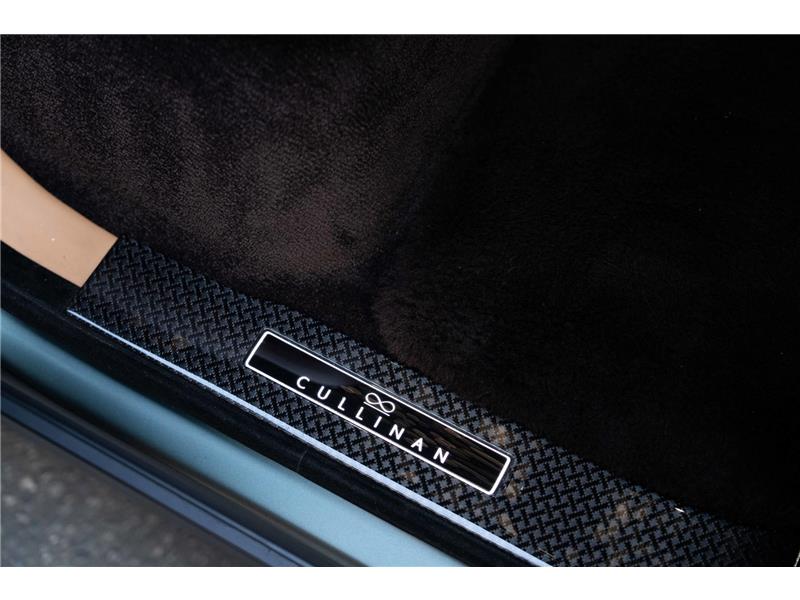 2023 Rolls-Royce Cullinan 6.75 V12 Black Badge
