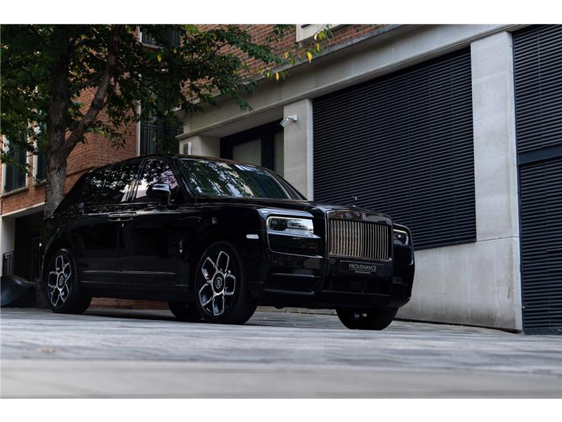 2022 Rolls-Royce Cullinan 6.75 V12 Black Badge