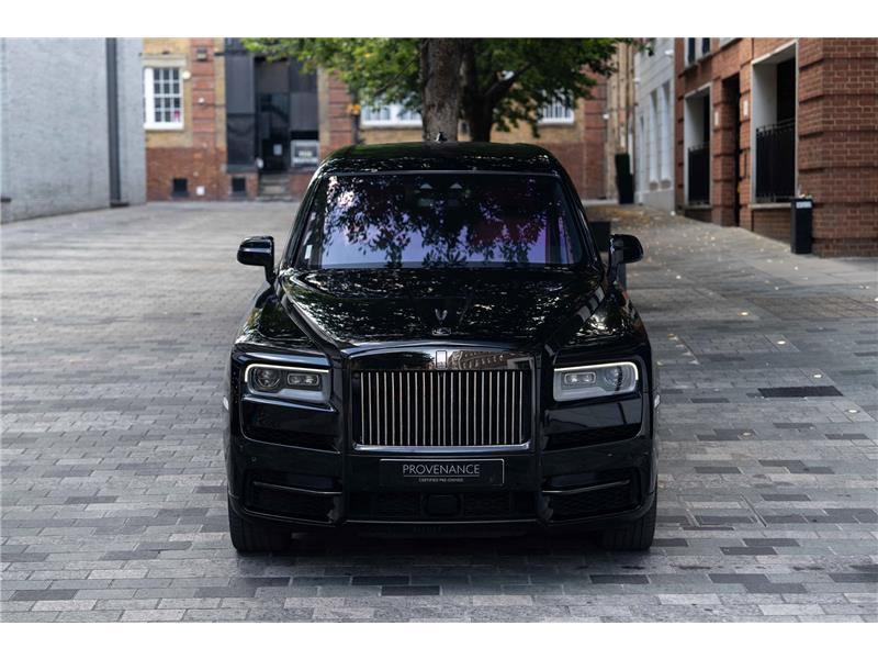 2022 Rolls-Royce Cullinan 6.75 V12 Black Badge