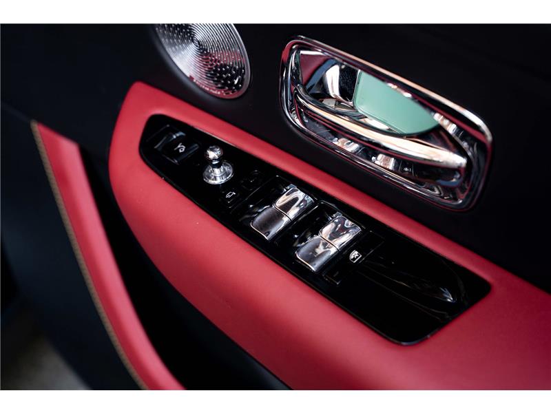 2022 Rolls-Royce Cullinan 6.75 V12 Black Badge