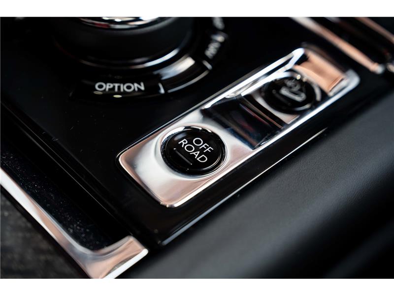 2022 Rolls-Royce Cullinan 6.75 V12 Black Badge