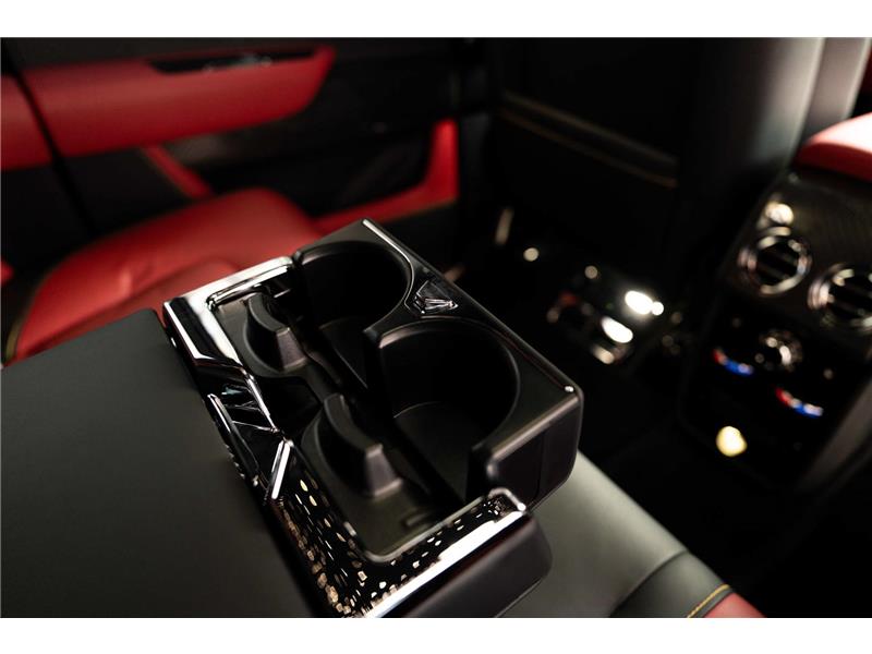 2022 Rolls-Royce Cullinan 6.75 V12 Black Badge