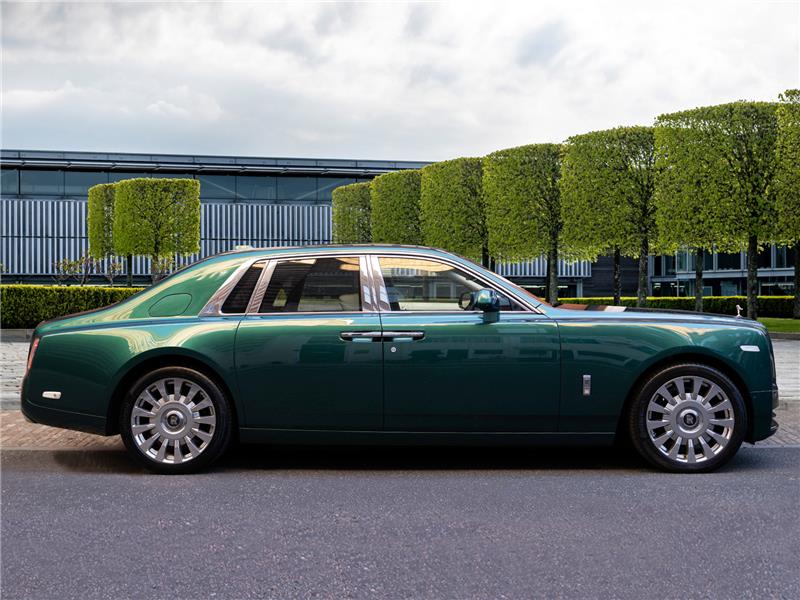 2024 Rolls-Royce Phantom 6.75 V12