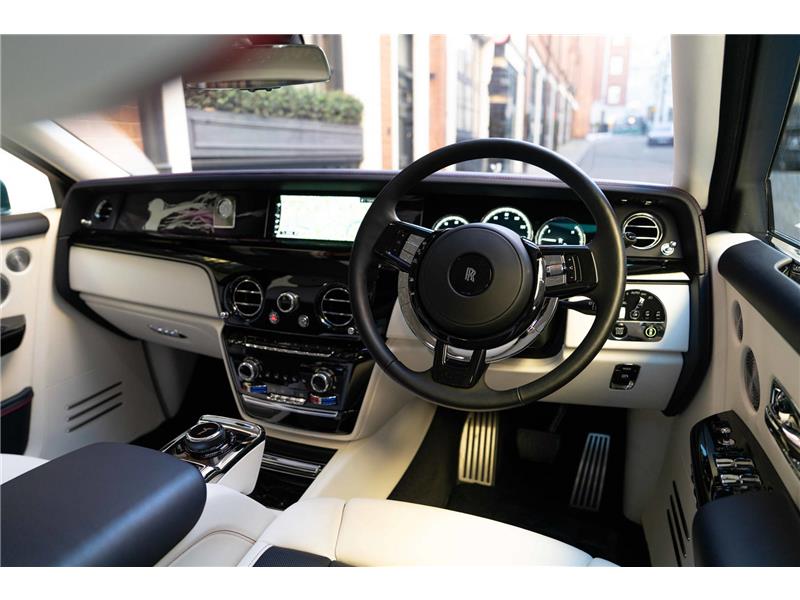 2024 Rolls-Royce Phantom 6.75 V12