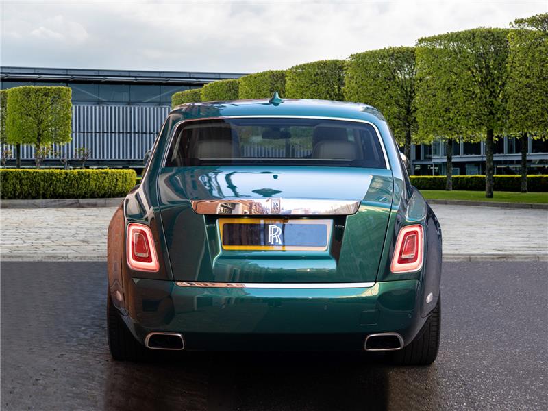 2024 Rolls-Royce Phantom 6.75 V12