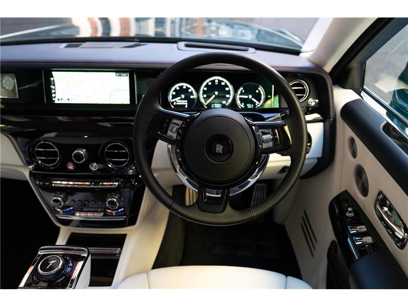 2024 Rolls-Royce Phantom 6.75 V12