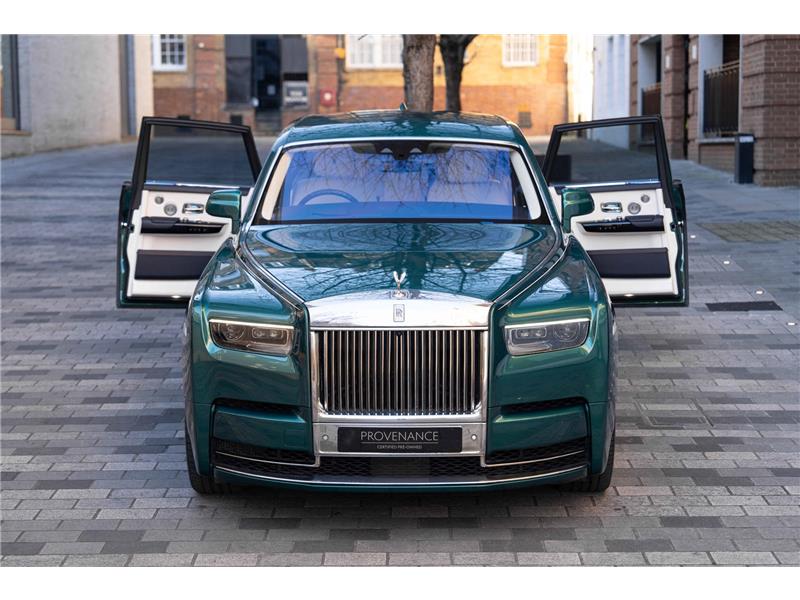 2024 Rolls-Royce Phantom 6.75 V12
