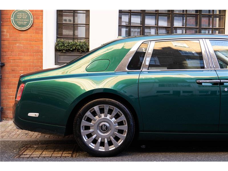 2024 Rolls-Royce Phantom 6.75 V12