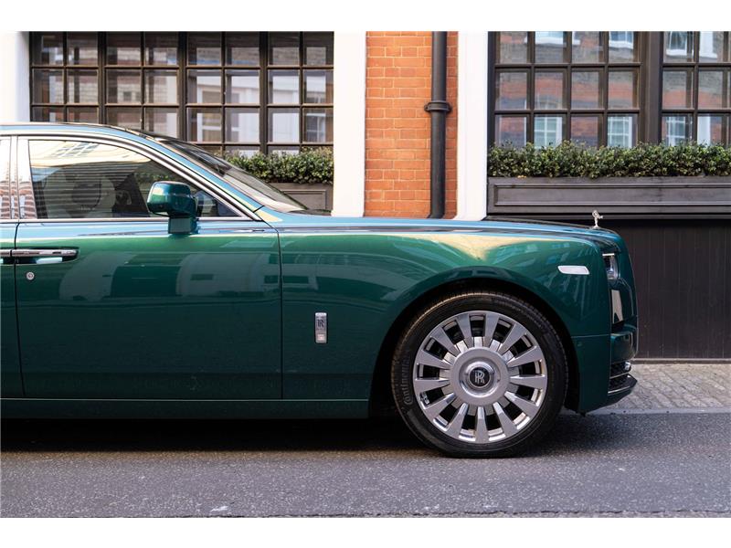 2024 Rolls-Royce Phantom 6.75 V12
