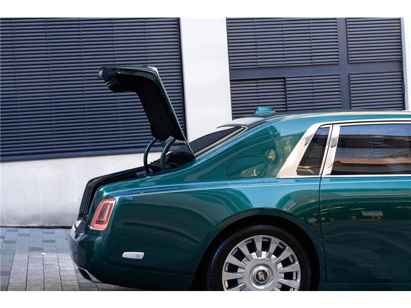 2024 Rolls-Royce Phantom 6.75 V12