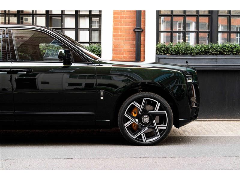 2024 Rolls-Royce Cullinan Series II 6.75 V12 Black Badge
