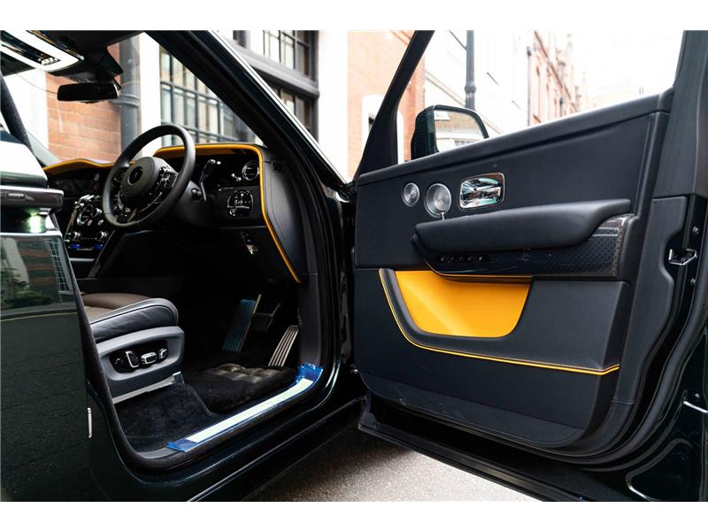 2024 Rolls-Royce Cullinan Series II 6.75 V12 Black Badge