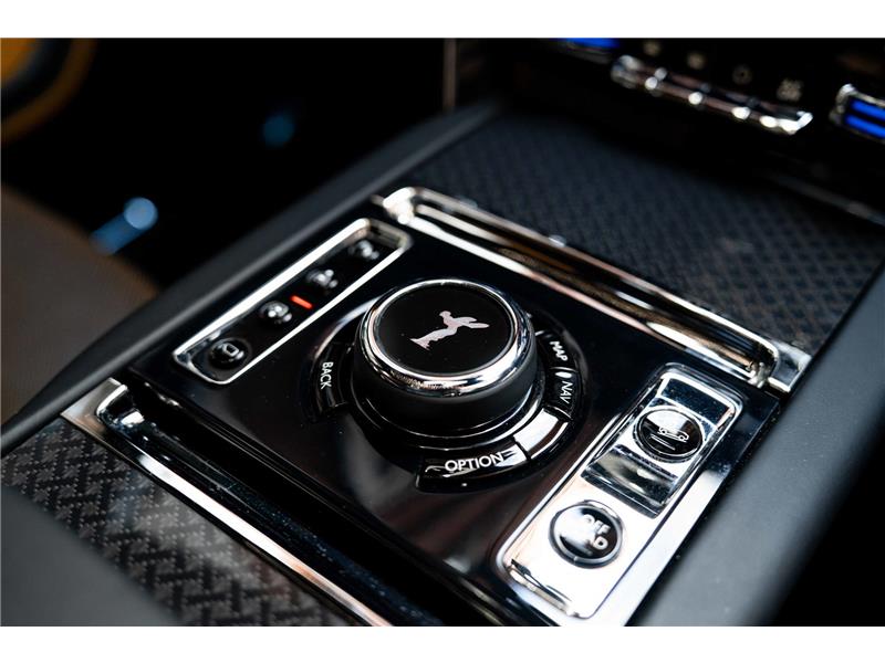 2024 Rolls-Royce Cullinan Series II 6.75 V12 Black Badge