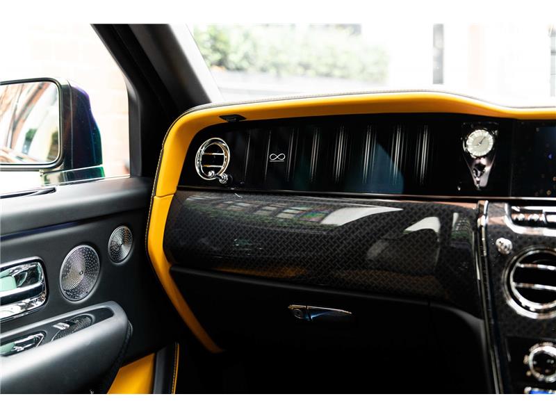 2024 Rolls-Royce Cullinan Series II 6.75 V12 Black Badge