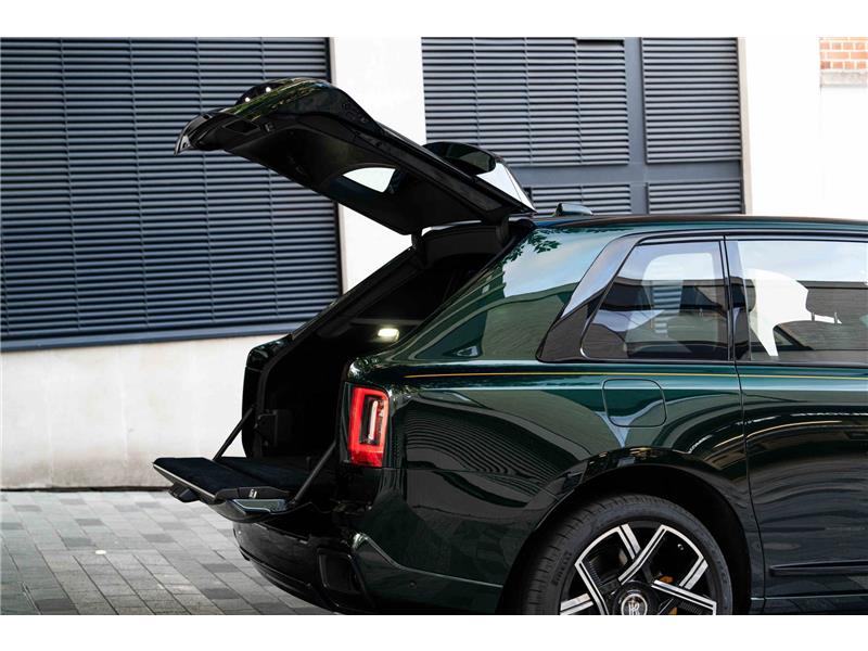 2024 Rolls-Royce Cullinan Series II 6.75 V12 Black Badge