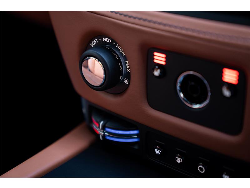 2021 Rolls-Royce Dawn 6.6 V12