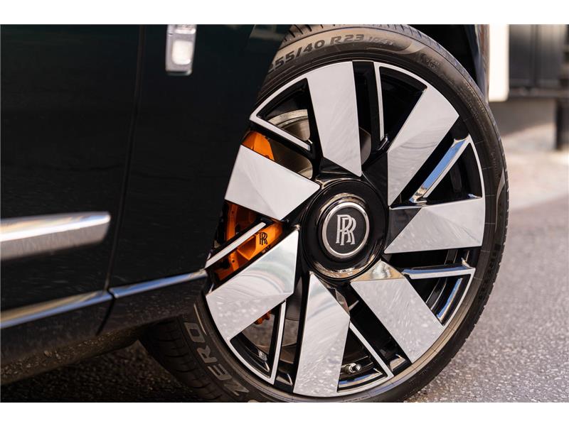 2026 Rolls-Royce Cullinan Series II 6.75 V12