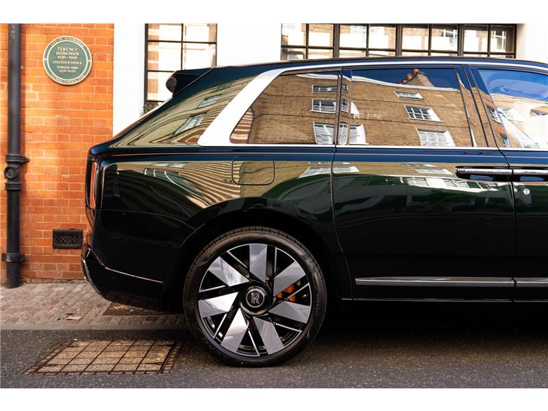 2026 Rolls-Royce Cullinan Series II 6.75 V12