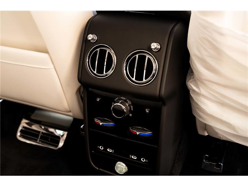 2026 Rolls-Royce Cullinan Series II 6.75 V12