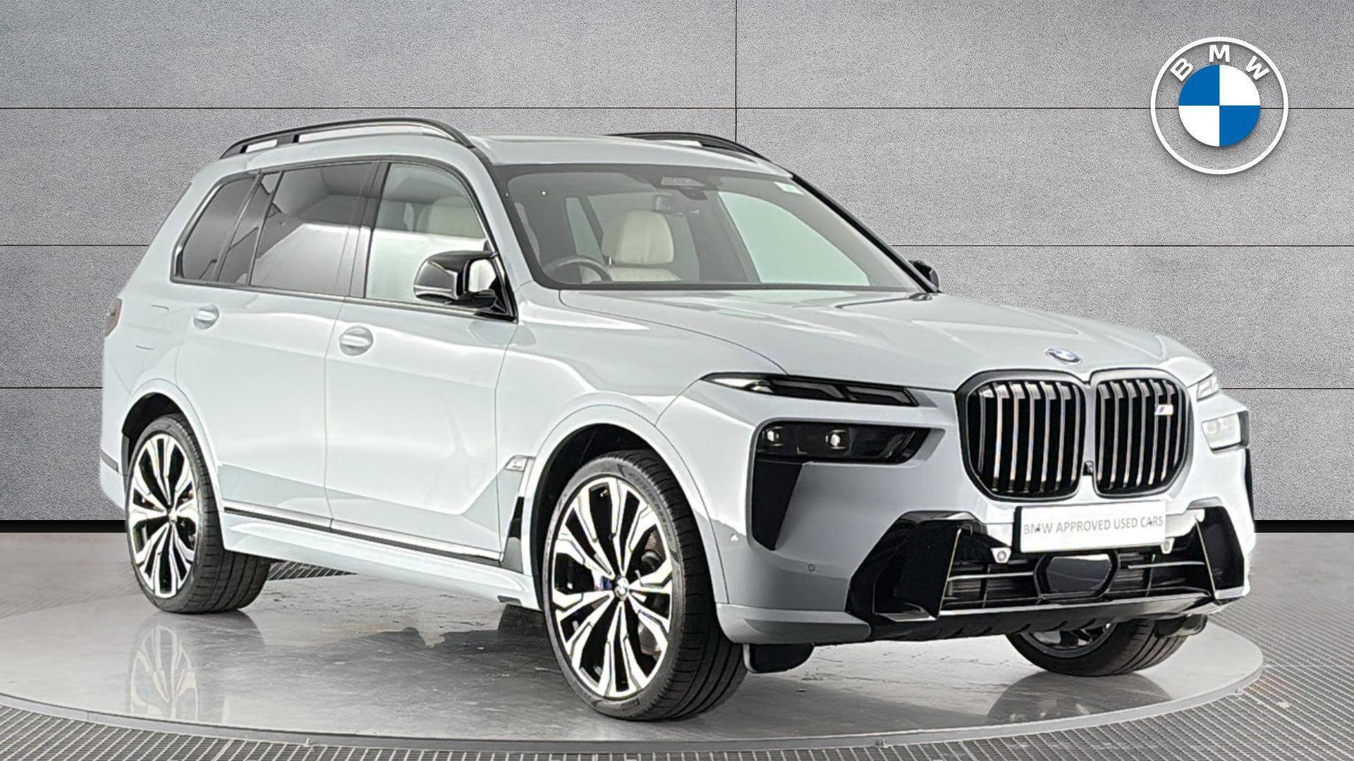 2023 BMW X7