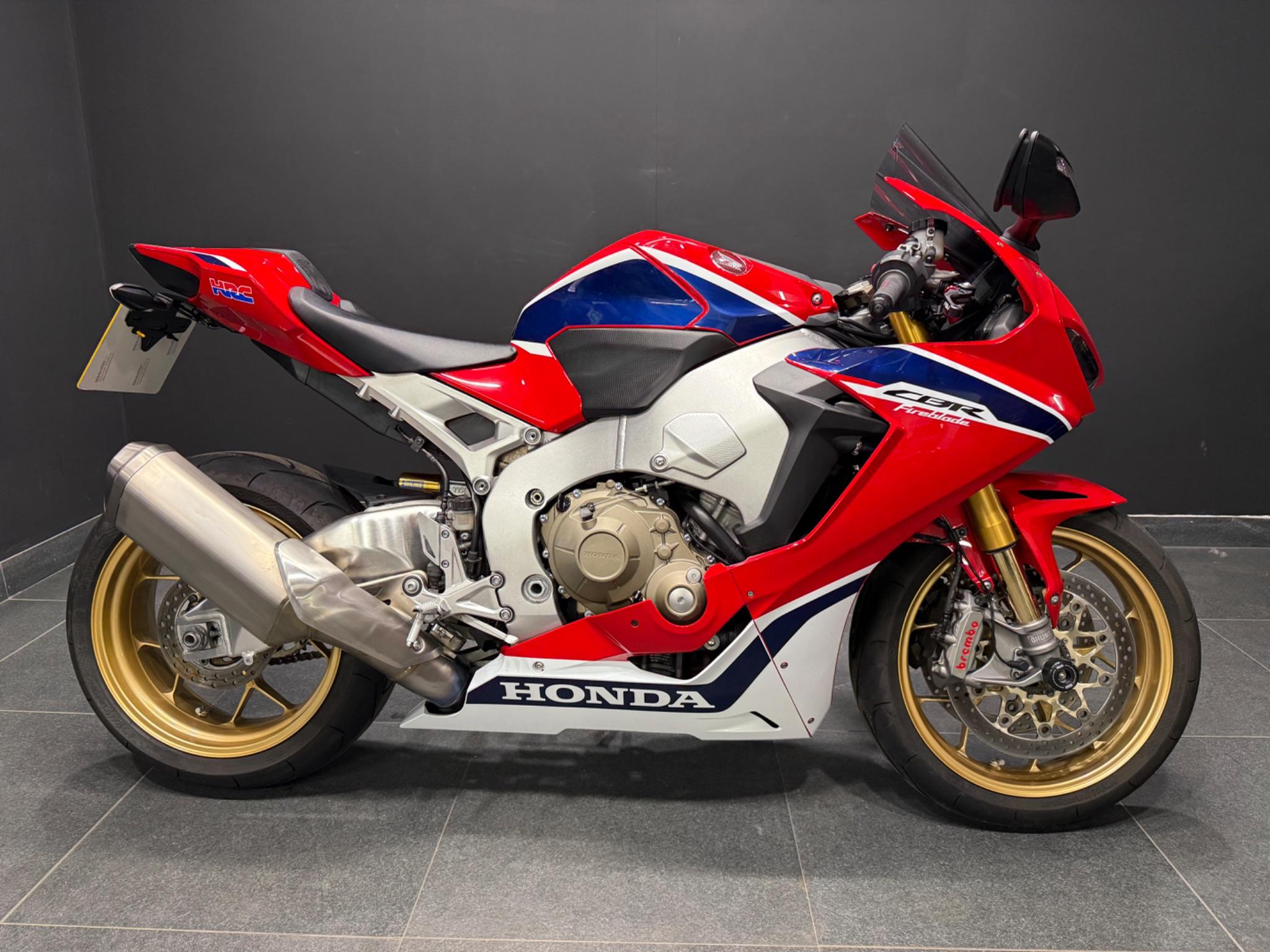 2017 Honda CBR1000S