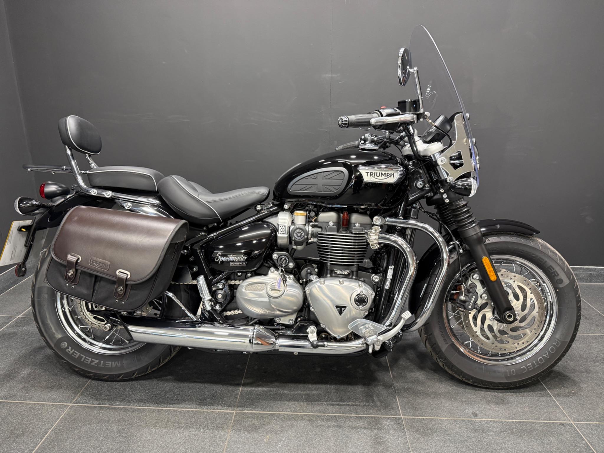 2024 Triumph Speedmaster 1200