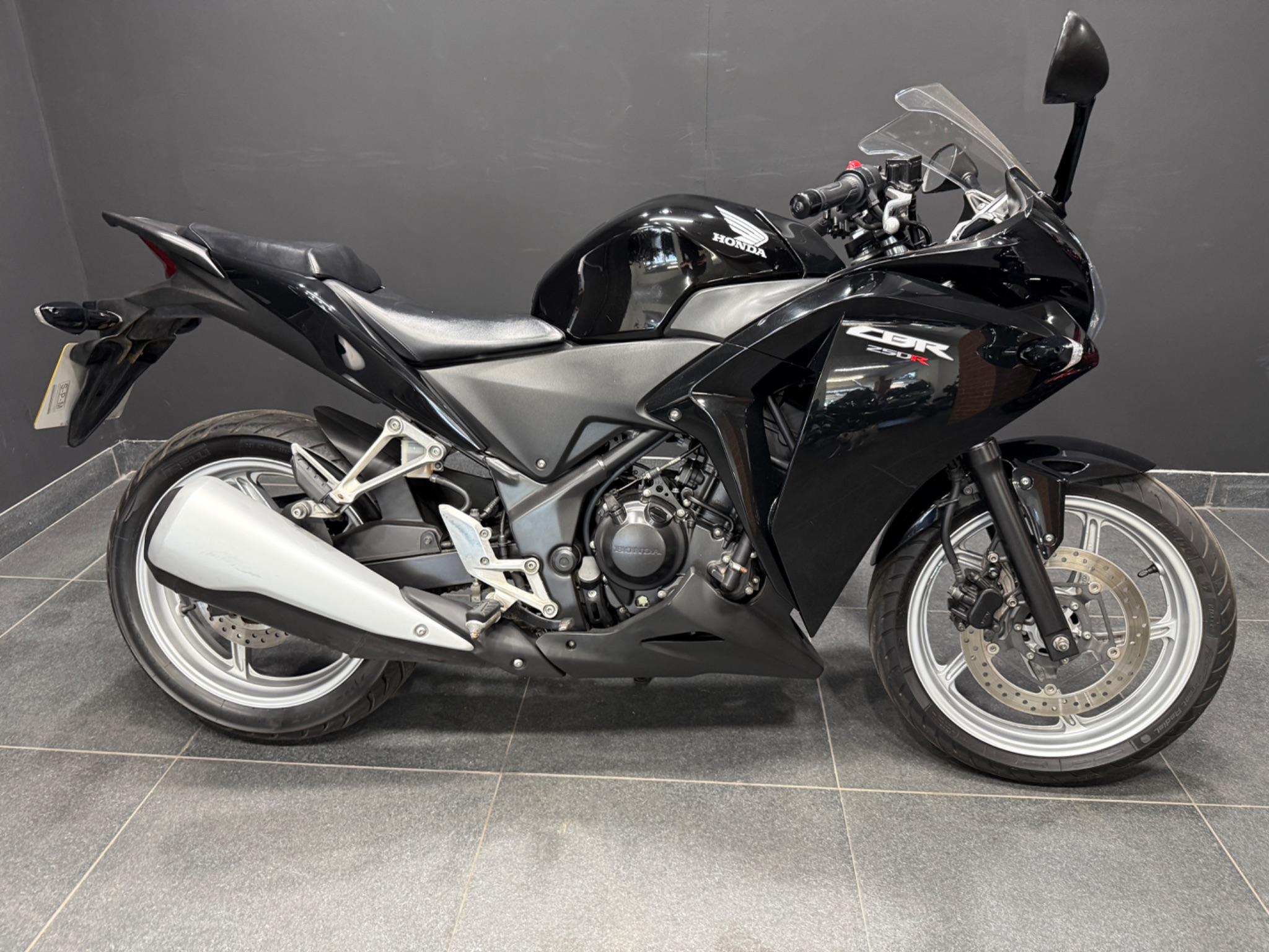 2011 Honda CBR250R