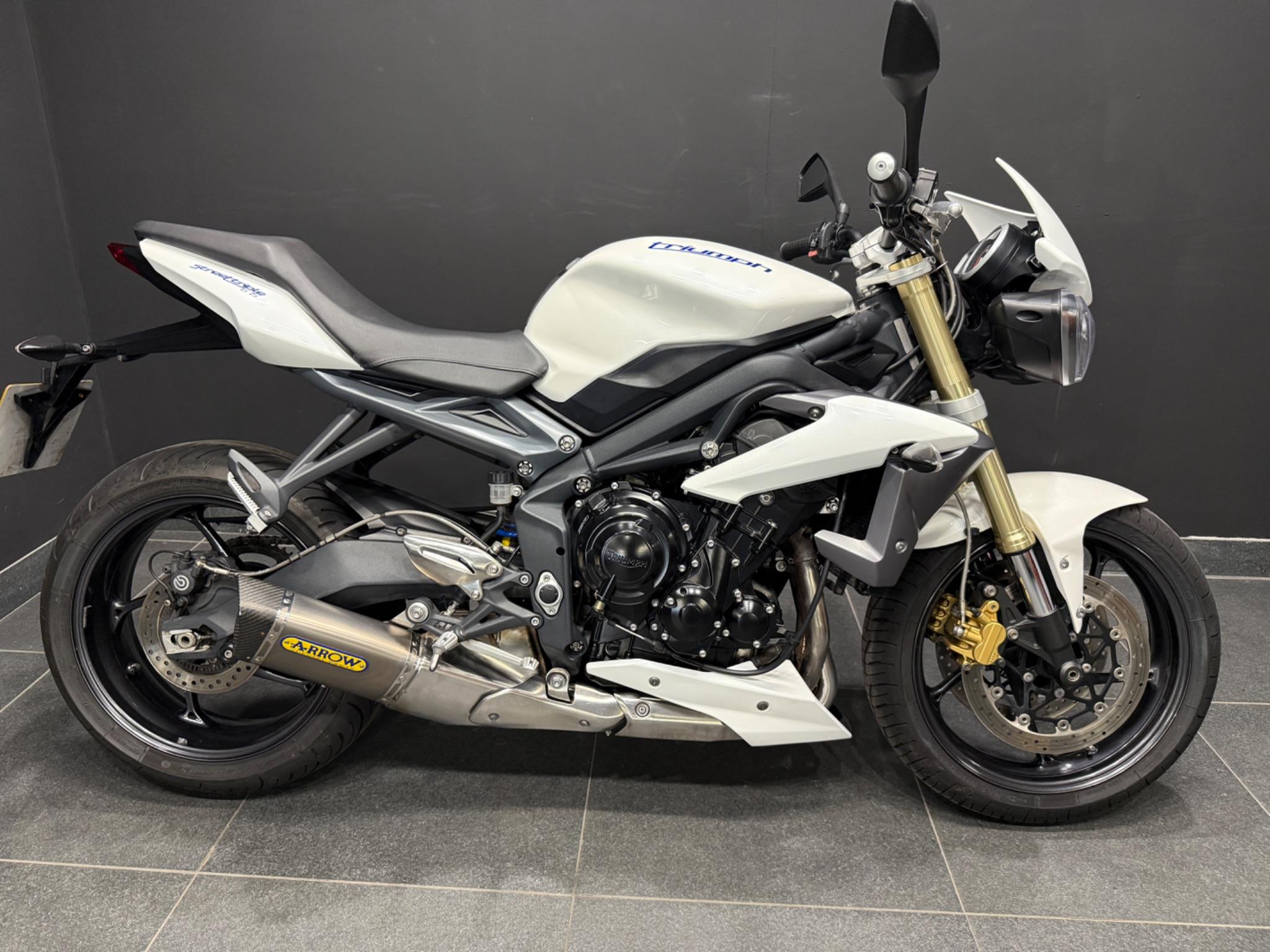 2014 Triumph Street Triple 675