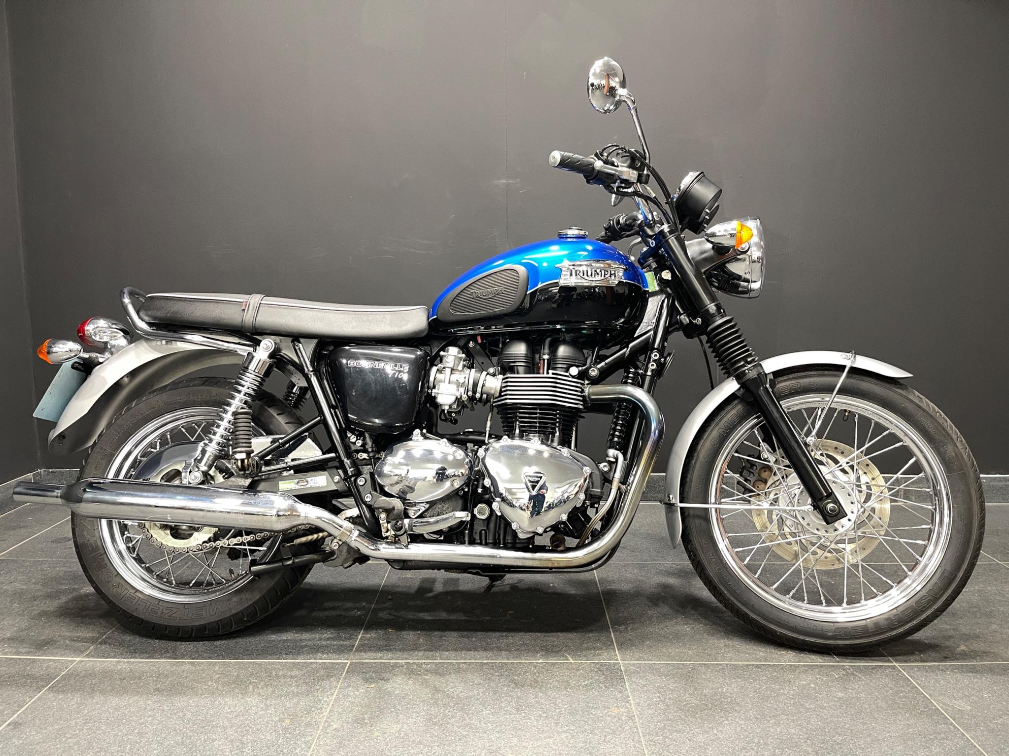 2015 Triumph Bonneville T100