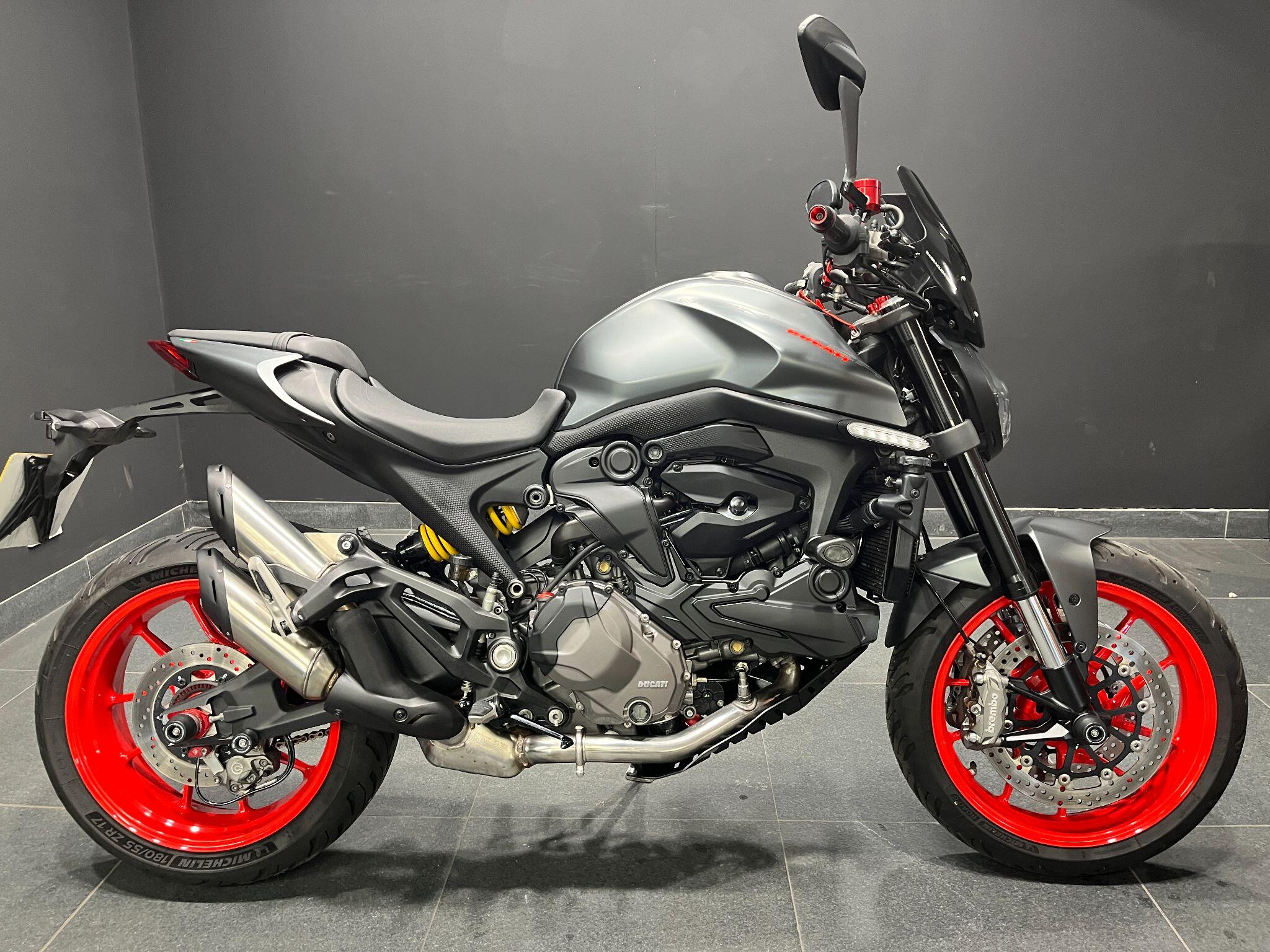 2022 Ducati Monster 937