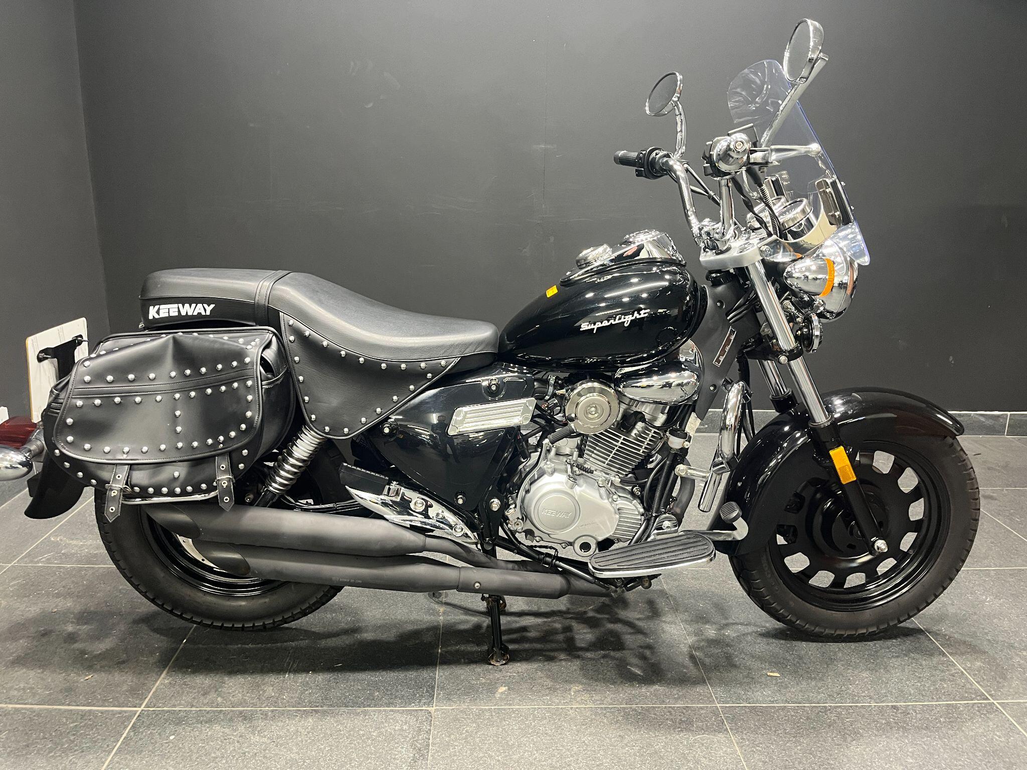 2025 Keeway Superlight 125