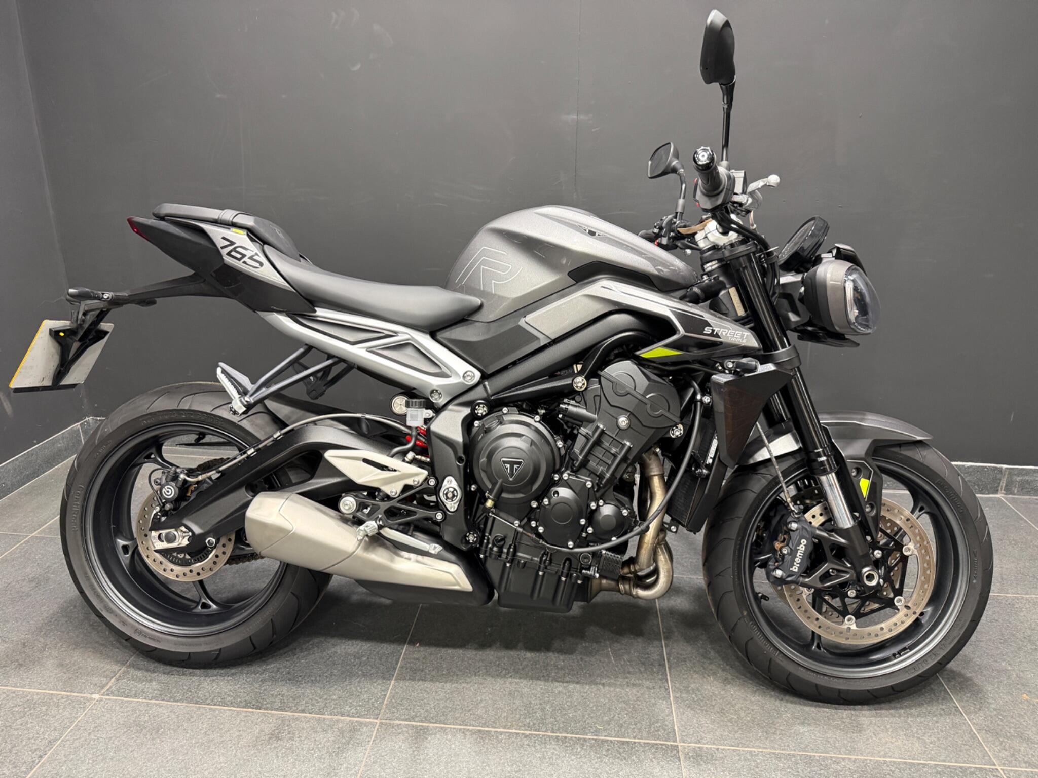 2023 Triumph Street Triple 765