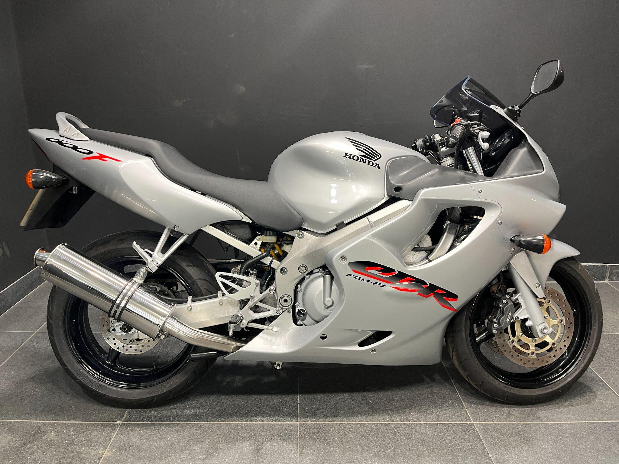 2001 Honda CBR600F