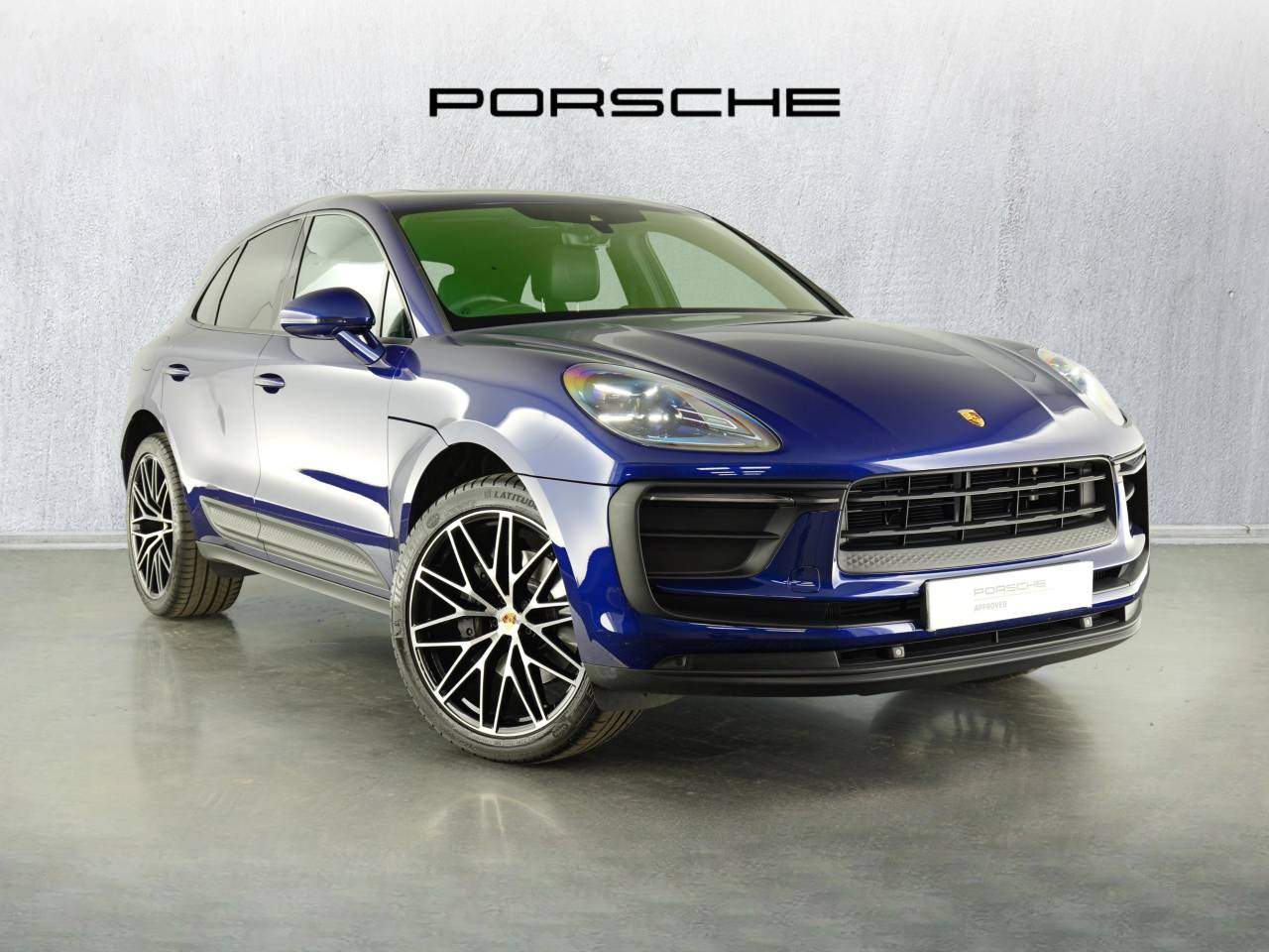2025 Porsche Macan