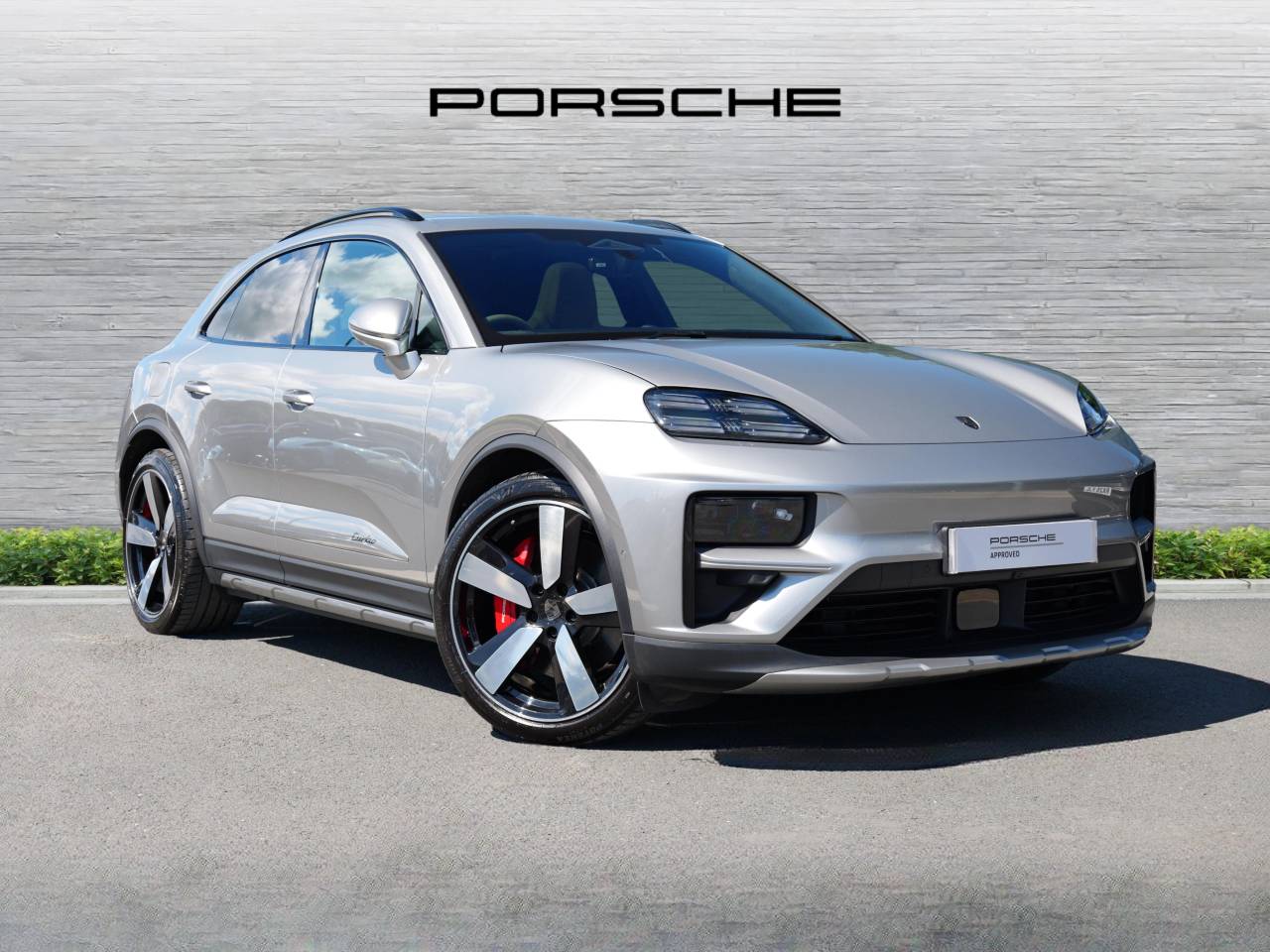 2024 Porsche Macan