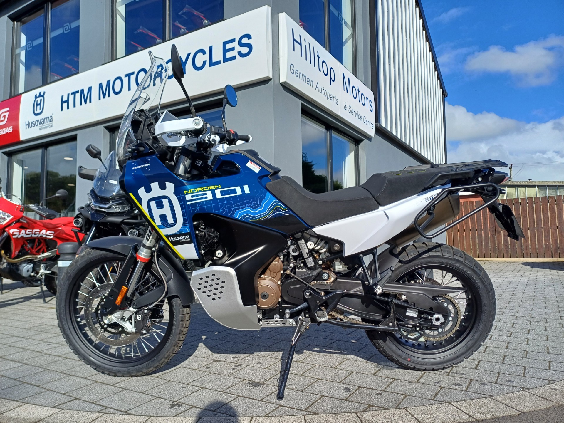 2024 HUSQVARNA 901 EXPEDITION 313 MILES