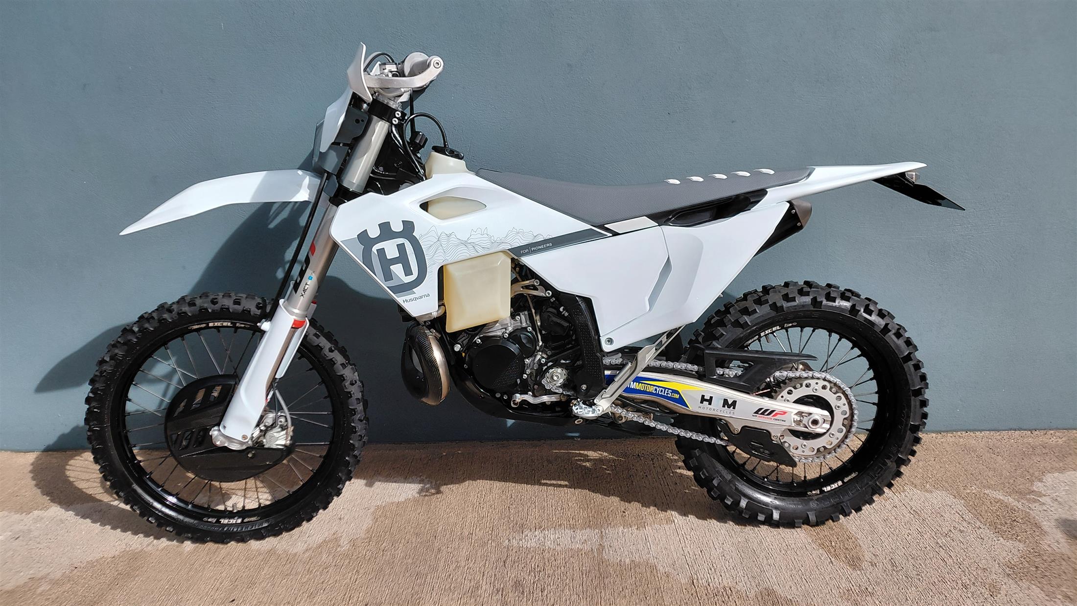 2024 HUSQVARNA TE300 PRO 48 HOURS