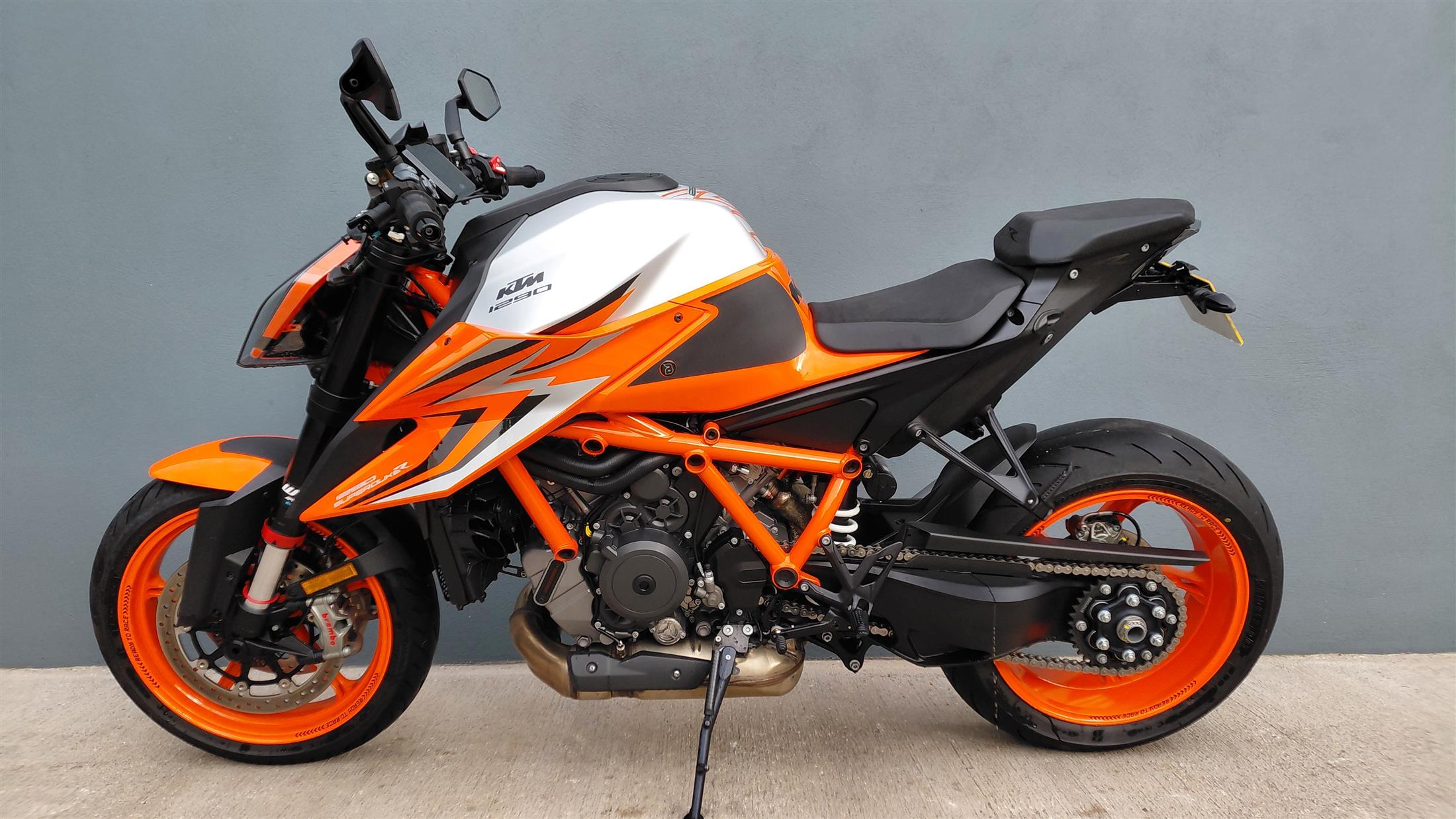 2023 KTM 1290 SUPERDUKE-R EVO 2683 MILES