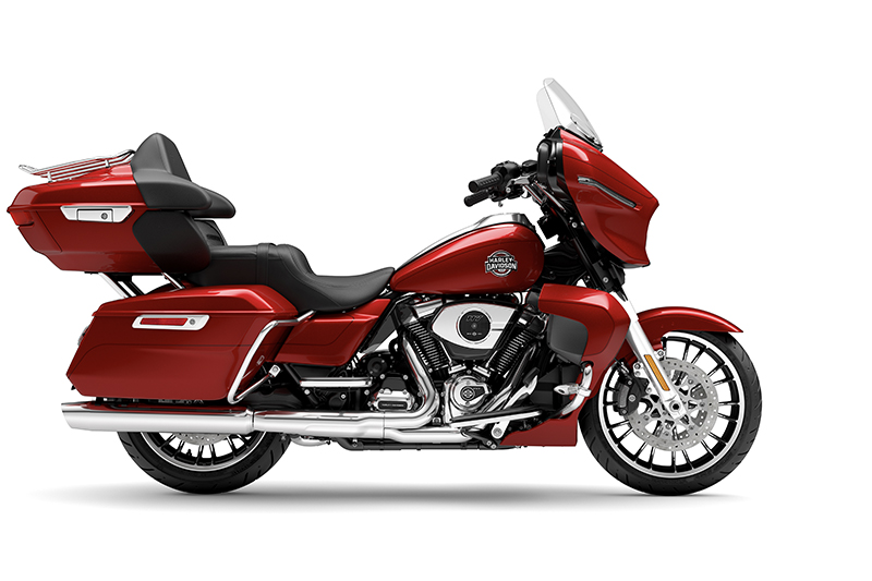 Brilliant Red - Chrome Trim