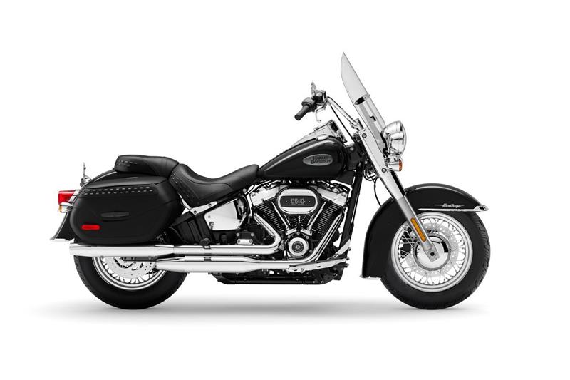 Vivid Black - Chrome Finish  - Laced Wheels