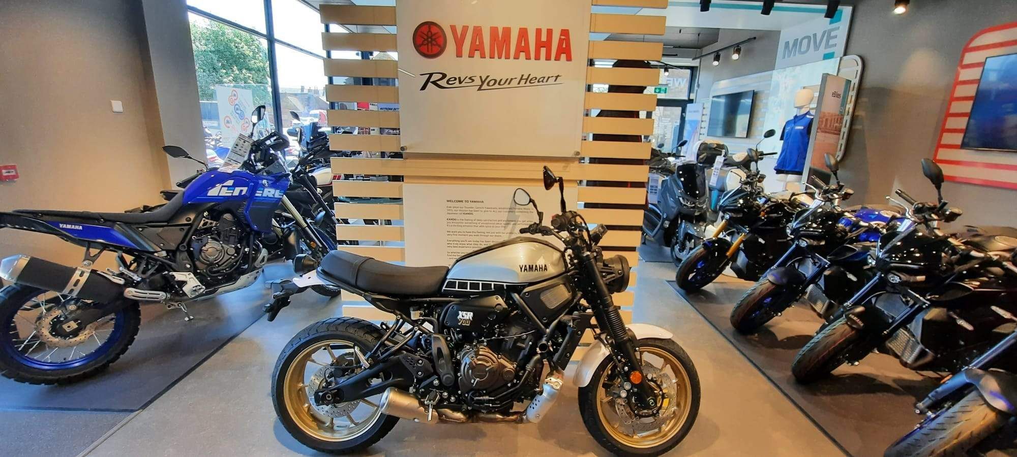 New Yamaha XSR700 700 ABS