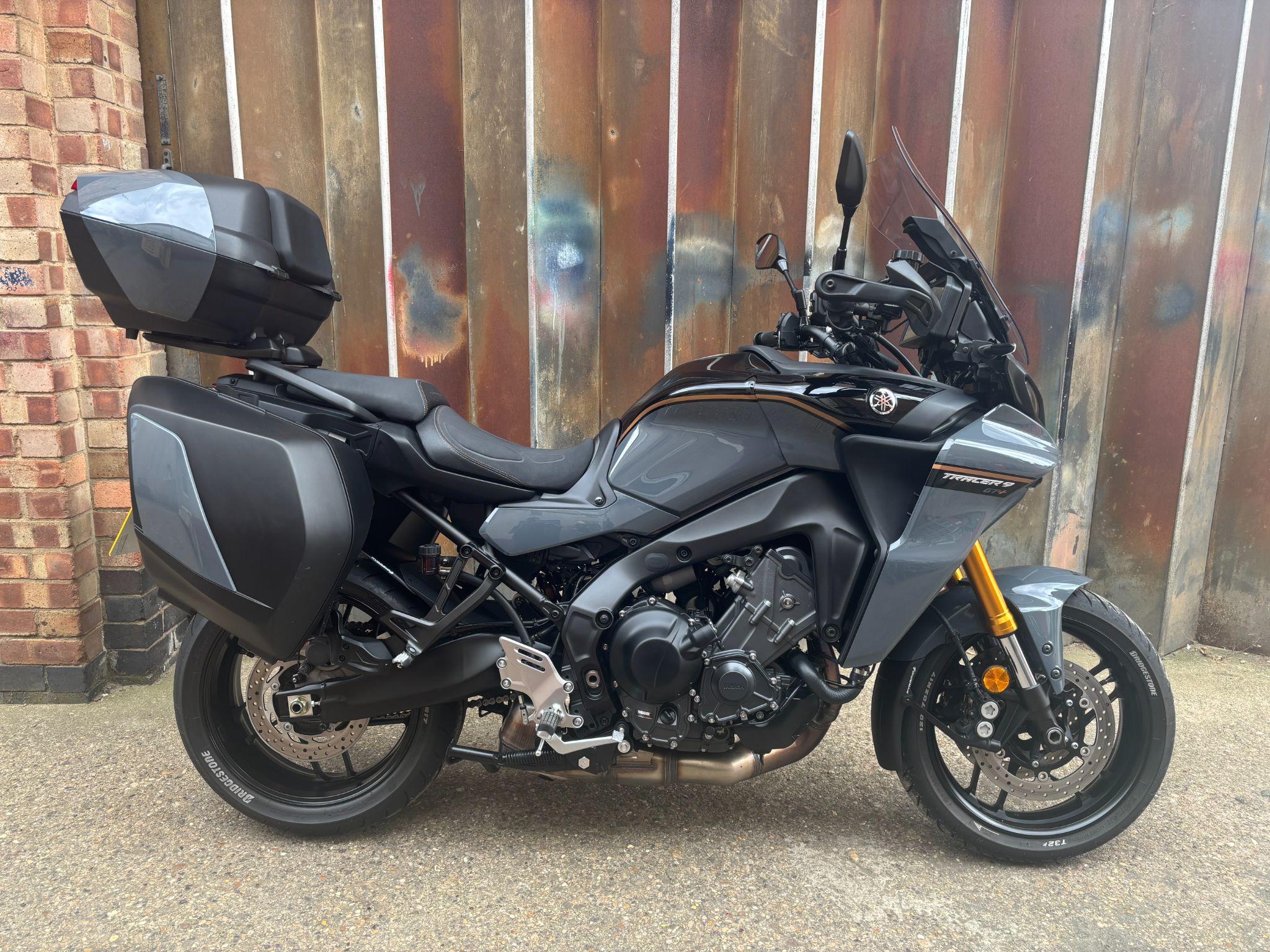 2024 Yamaha TRACER 9 GT+