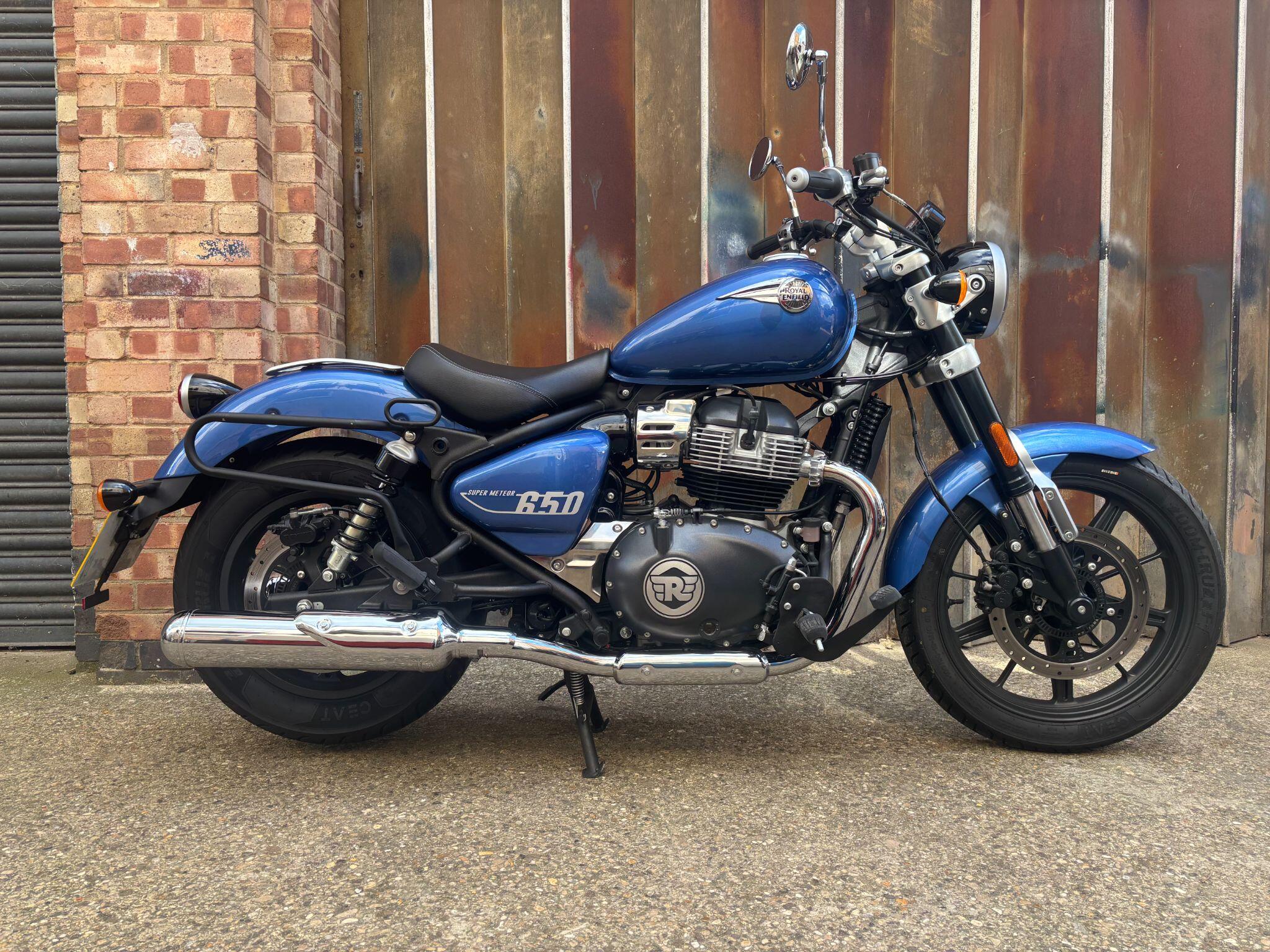 2024 Royal Enfield Super Meteor 650