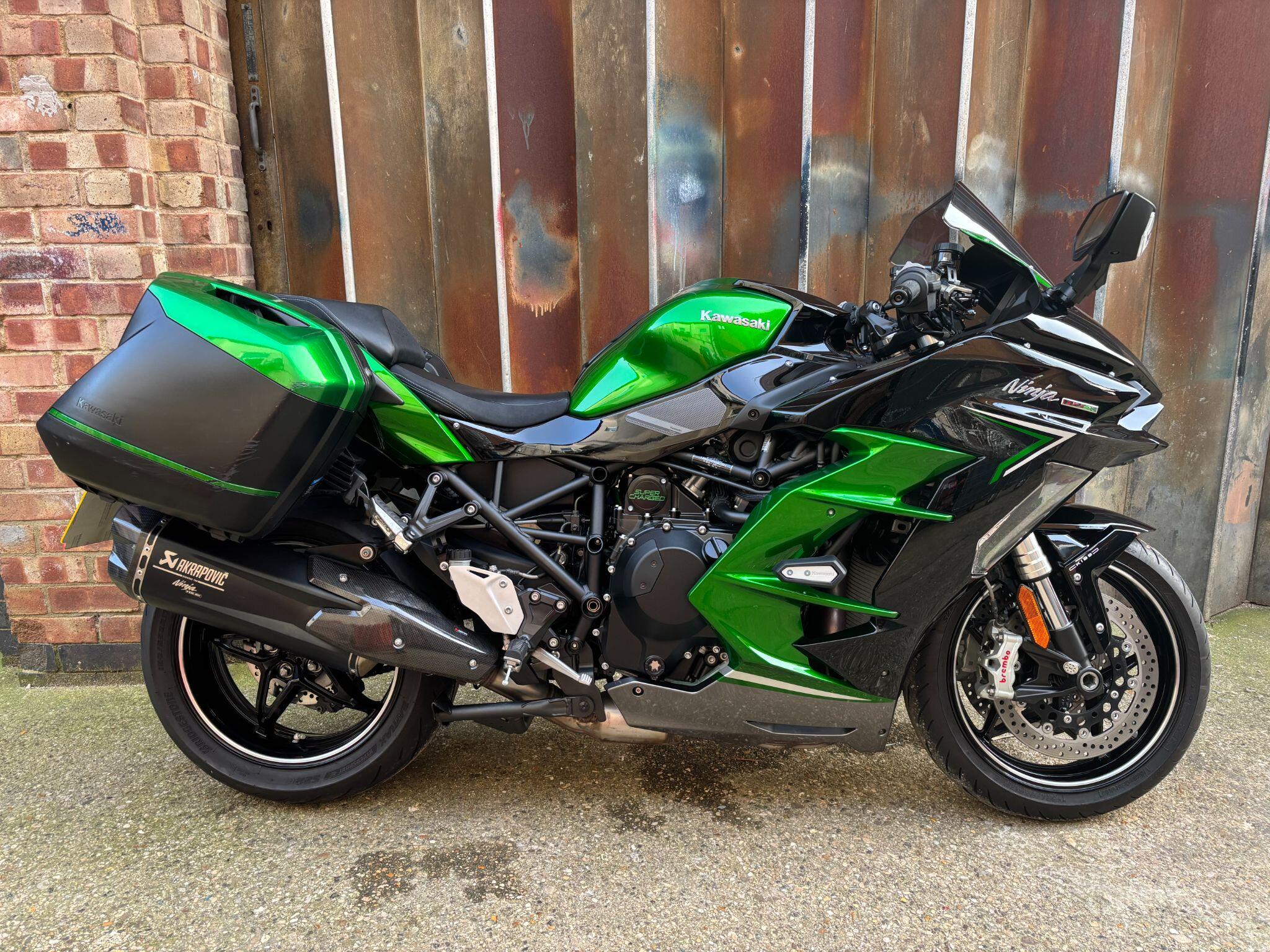 2022 Kawasaki Ninja H2 SX