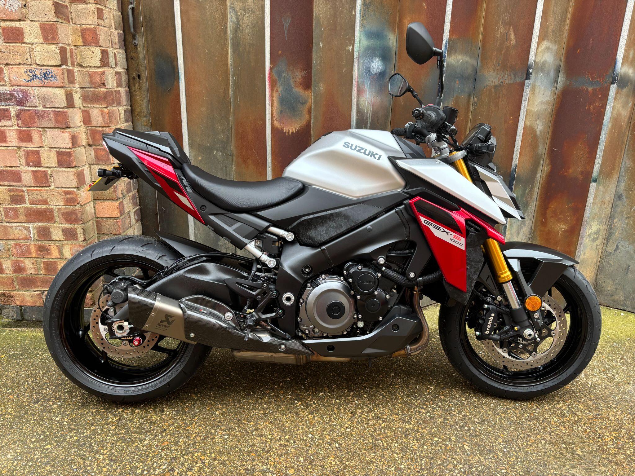 2025 Suzuki GSX-S1000 2025 Suzuki GSX-S1000