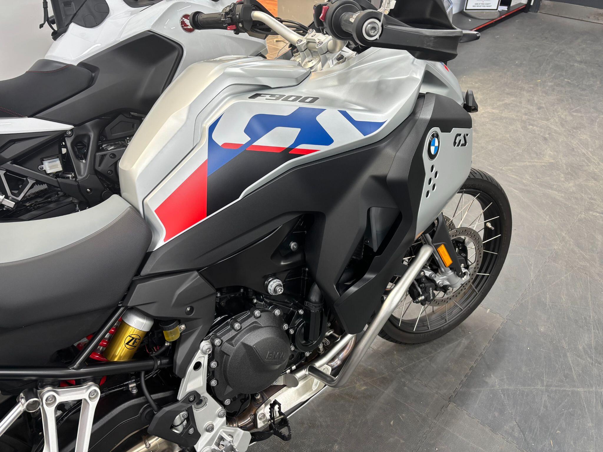 2024 BMW F 900 GS Adventure