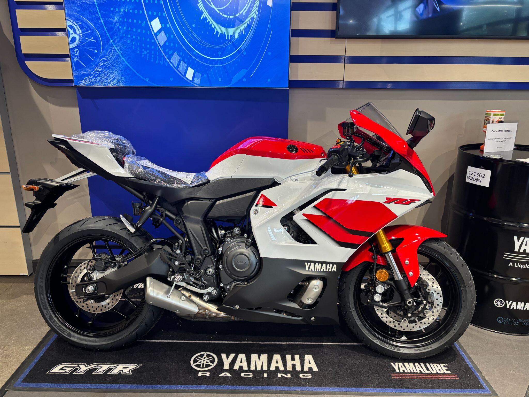 New Yamaha R7 New Yamaha R7